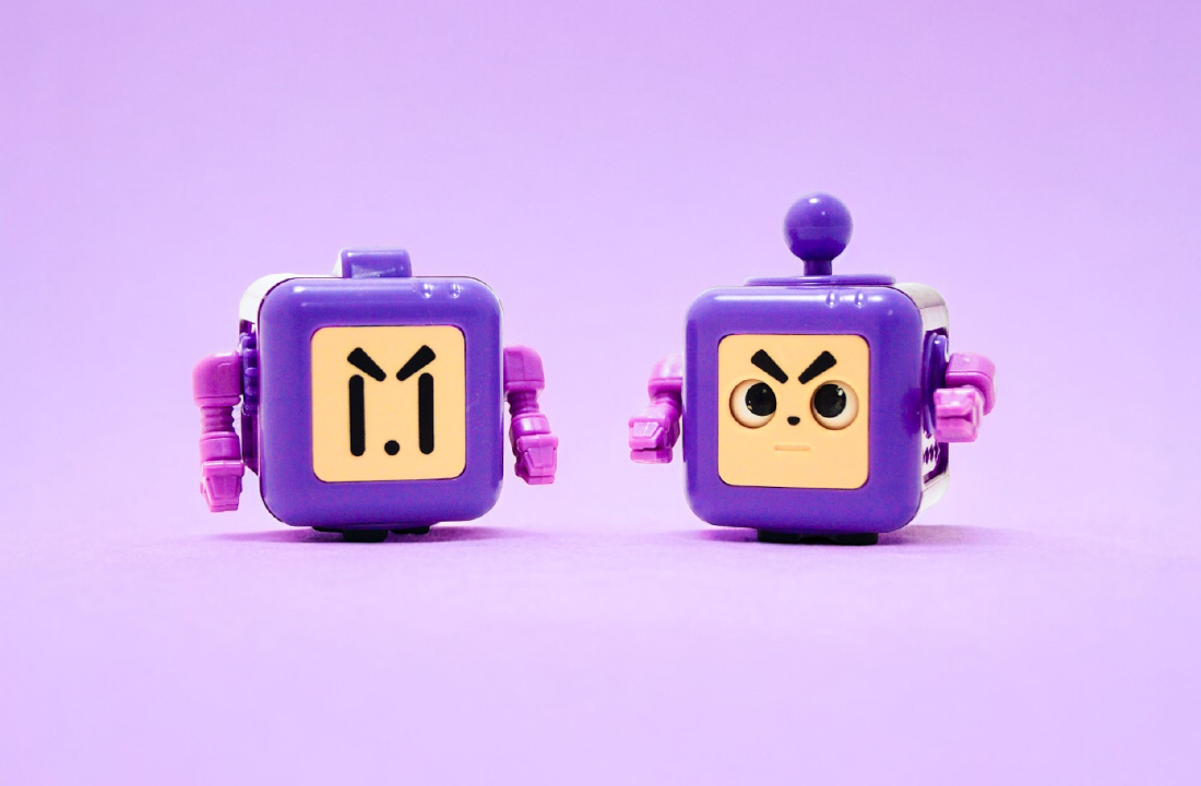 Robot Fidget Cube Purple