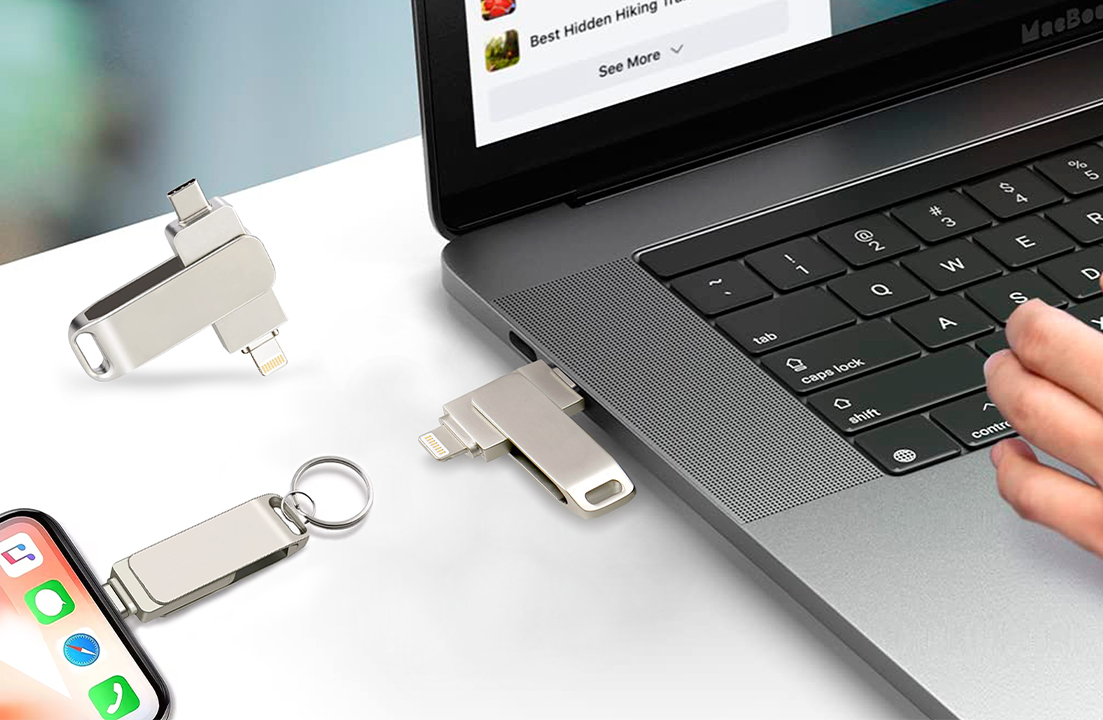 Bolt Usb Flash Drive